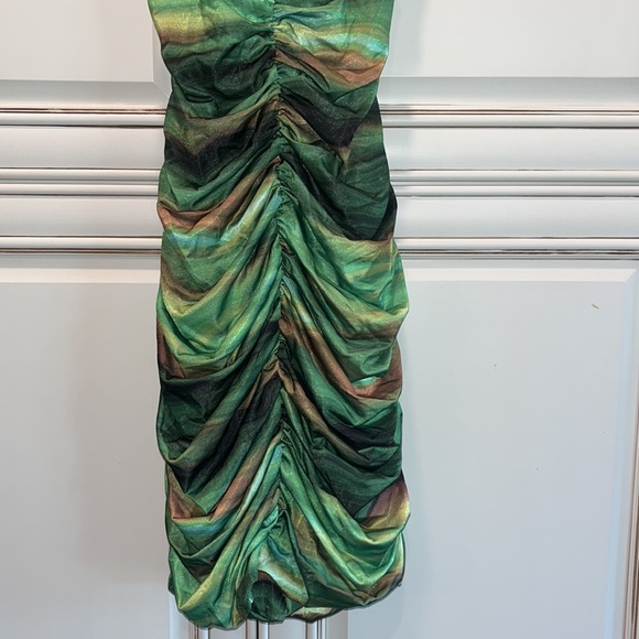 Missguided Demi Jones Mini Dress - Picture 10 of 13